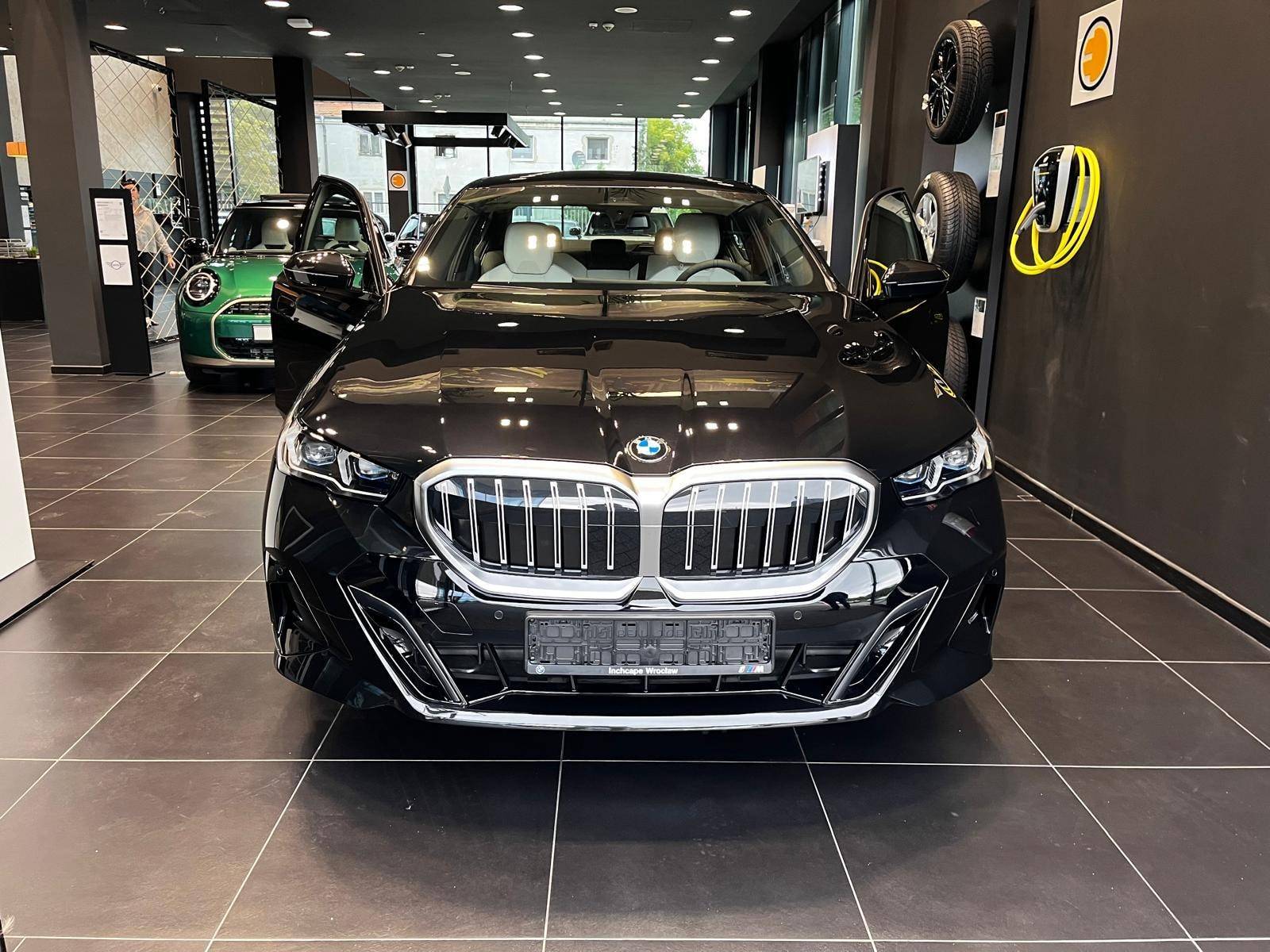 BMW Seria 5, zdjęcie 3 z 5