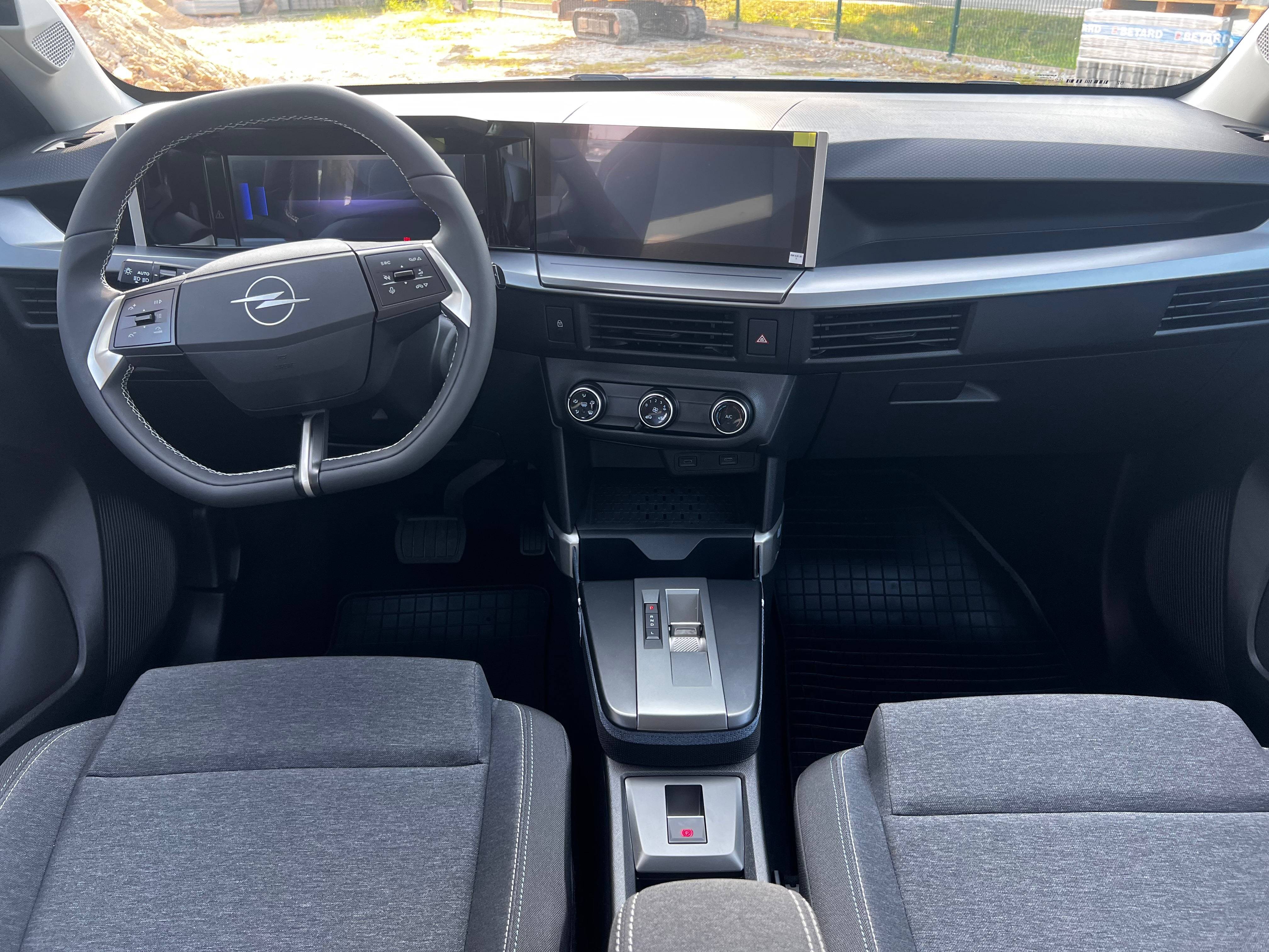 Opel Frontera, zdjęcie 3 z 3