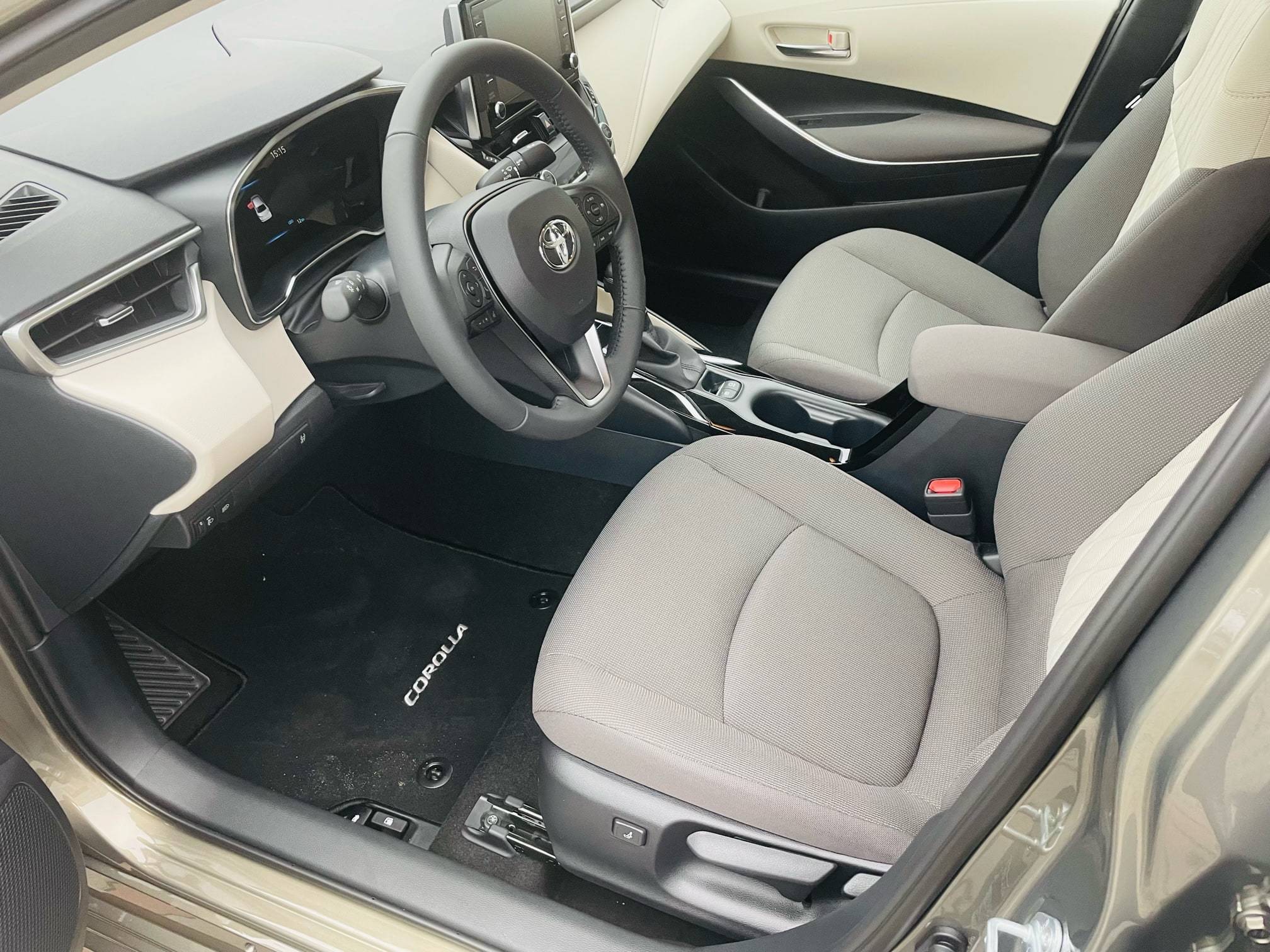 Toyota Corolla, zdjęcie 4 z 5
