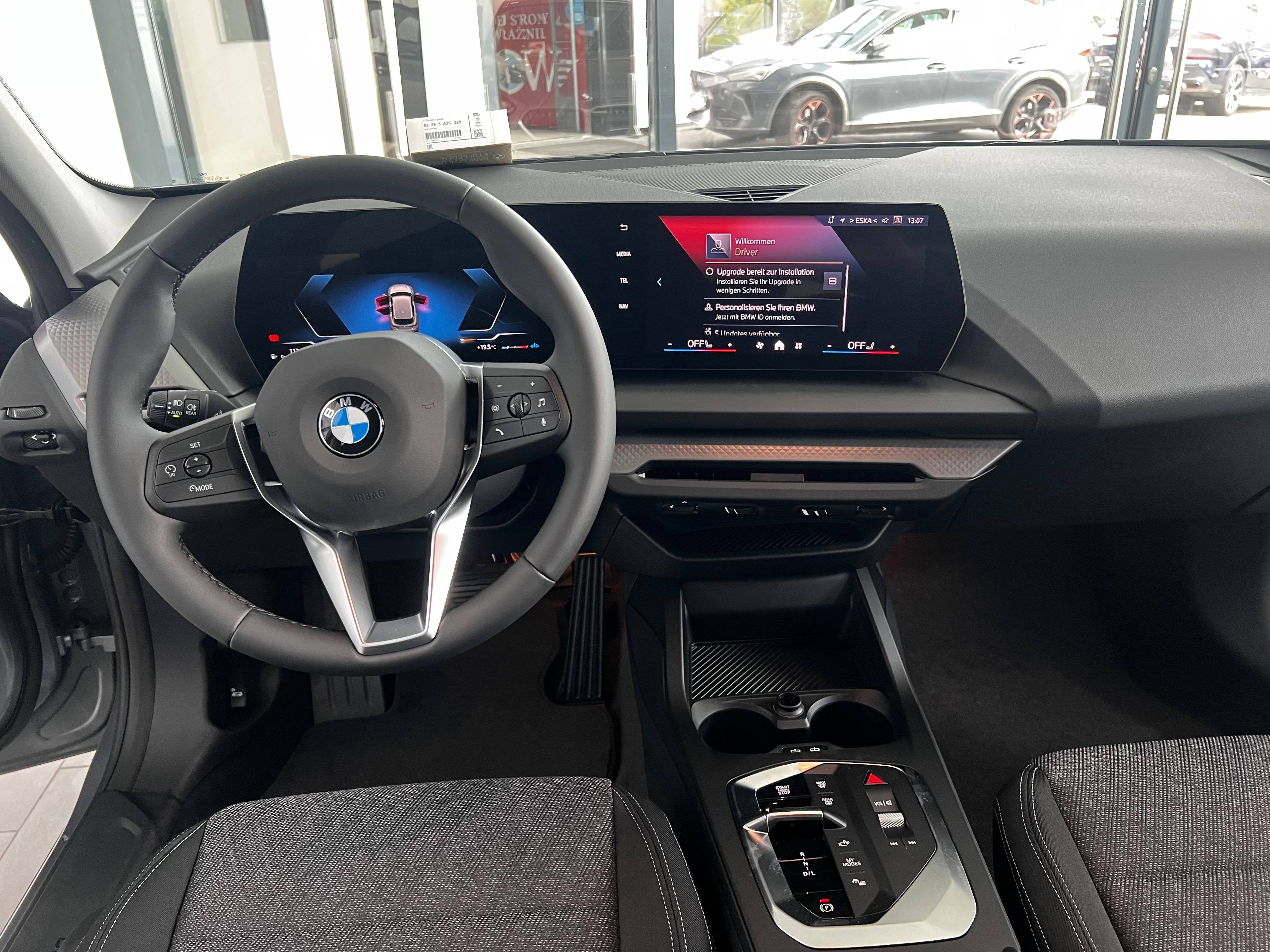 BMW Seria 1, zdjęcie 6 z 9