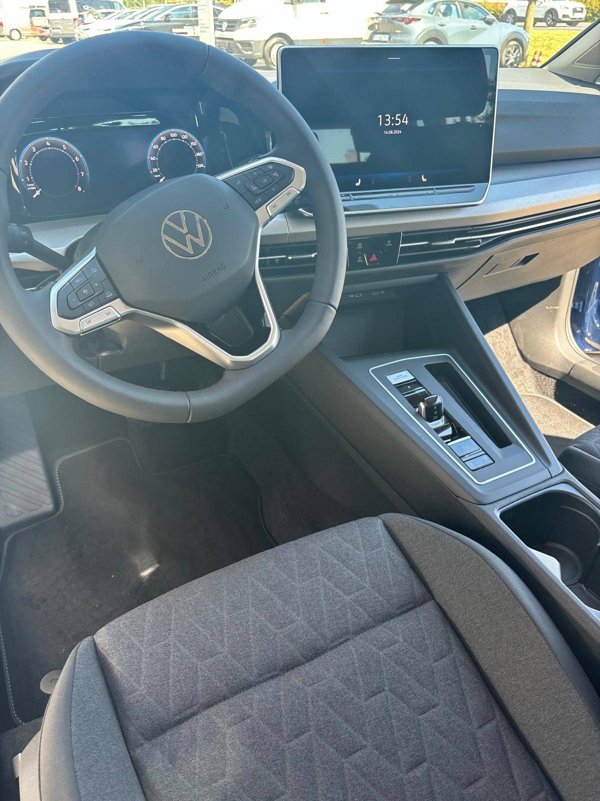Volkswagen Golf Kombi, zdjęcie 6 z 6