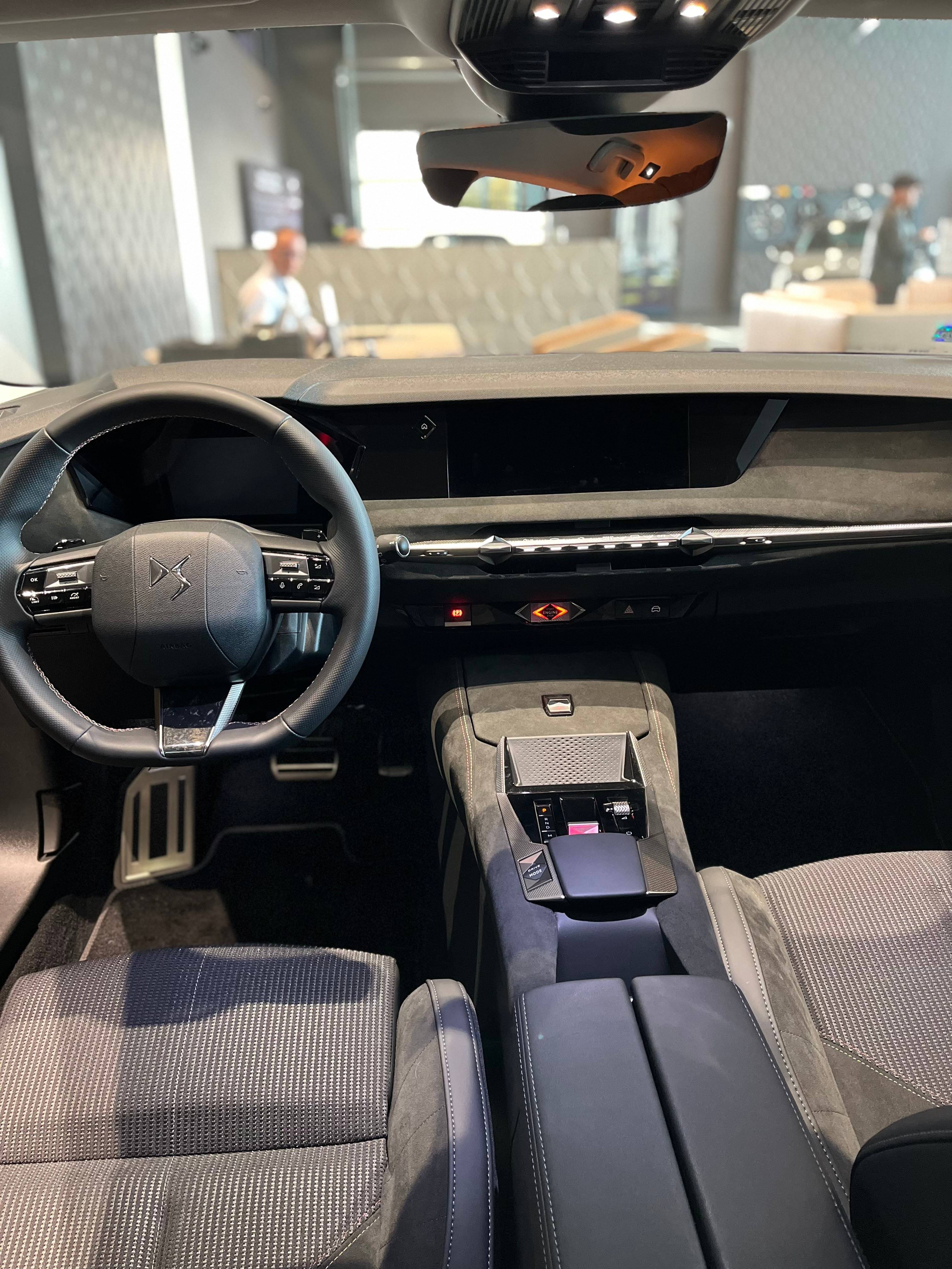 DS Automobiles DS 4, zdjęcie 6 z 6